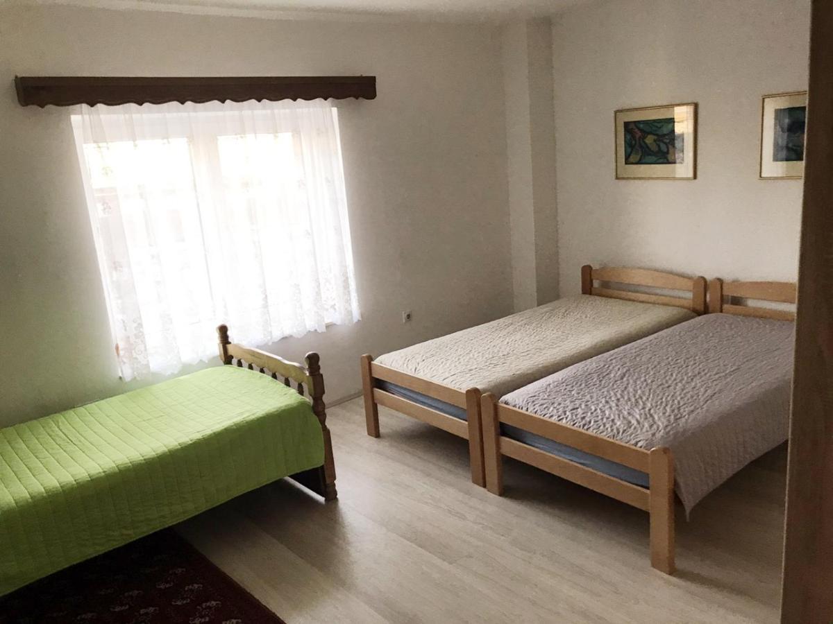 Lydia Center Apartment Velesz Kültér fotó